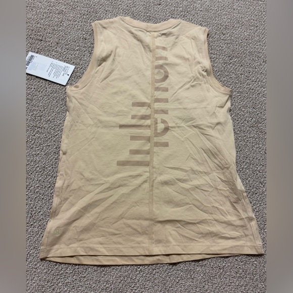 NWT Lululemon ALL YOURS TANK SIZE 2 - Picture 2 of 3